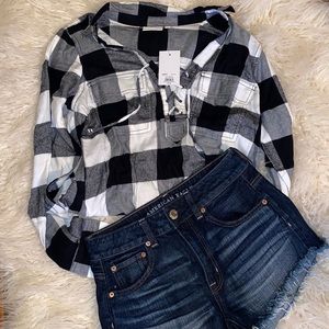 NWT flannel shirt! Black and white super cute!